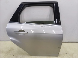 Drzwi Ford Focus Mk3 III 10-19r. Kombi prawe tylne prawy tył 0F