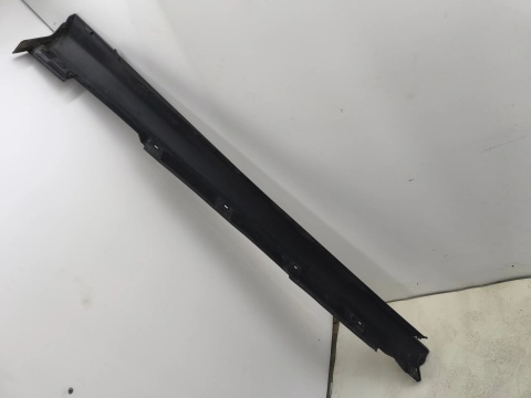Nakładka progu Ford Focus Mk3 10-19r. lewa listwa progowa zewnętrzna bm51-a10155-a
