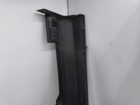 Nakładka progu Ford Focus Mk3 10-19r. lewa listwa progowa zewnętrzna bm51-a10155-a