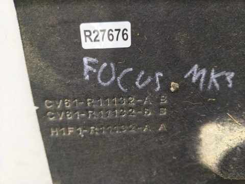 Osłona podwozia Ford Focus Mk3 10-19r. kombi prawa boczna osłona podwozia cv61-r11132-a