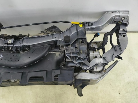 Pas przedni Ford Focus Mk3 10-19r. 1.5 TDCI Diesel kompletny z chłodnicą wody belka wzmocnienie osłona wentylatory
