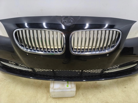 Zderzak przedni BMW 5 F10 F11 10-14r. Przedlift przód 4XPDC spryski 7200712