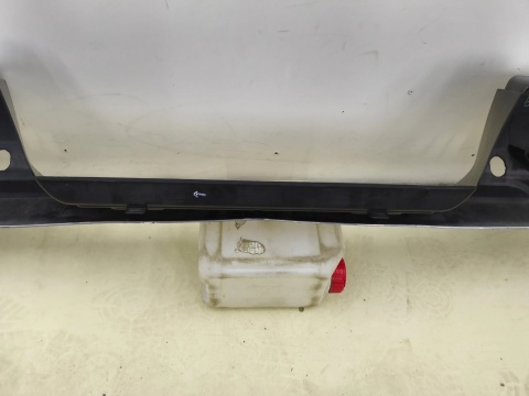 Zderzak tylny Mitsubishi L200 5 V 19-23r. Lift tył 4XPDC stopień 6410D647ZZ