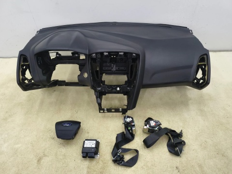 Deska rozdzielcza Ford Focus Mk3 14-19r. lift konsola poduszki powietrzne pasy