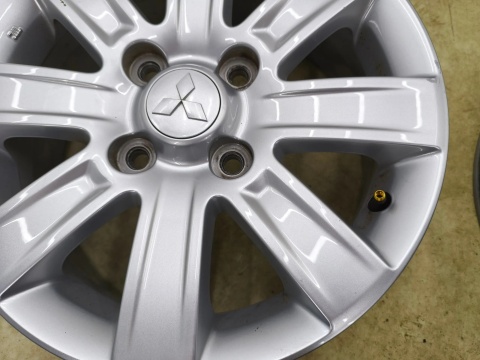 Felgi aluminiowe Mitsubishi Colt VI 6 Z30 04-12r. r15 cali 6jx15 ET46 4x114,3 CH67 felgi oryginalne KOMPLET 4250b671
