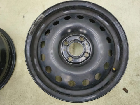Felgi stalowe Nissan Note E11 1 I Micra 06-12r. r15 5,5jx15 ET45 CH60 4x100 15 cali felgi oryginalne 403009u00b