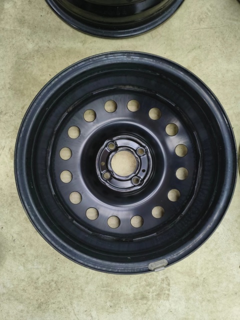 Felgi stalowe Nissan Note E11 1 I Micra 06-12r. r15 5,5jx15 ET45 CH60 4x100 15 cali felgi oryginalne 403009u00b