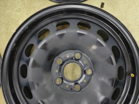 Felgi stalowe VW Golf VII Octavia III Audi A3 8v Leon 12-20r. 16 cali 6,5jx16 ET46 5x112 CH57,1 KOMPLET 5q0601027m 5q0601027p