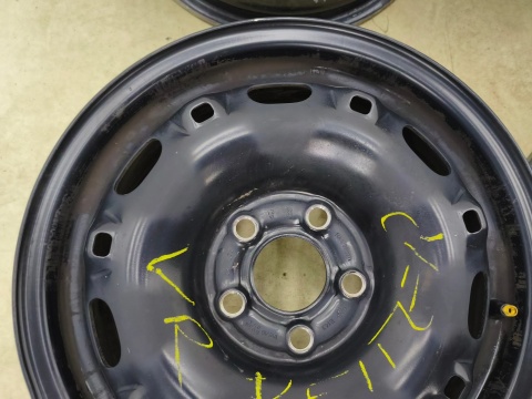 Felgi stalowe VW Polo IV 9n Fox Fabia I Ibiza III Toledo 02r.- 14 cali 5jx14 ET43 5x100 CH57,1 KOMPLET 6q0601027a