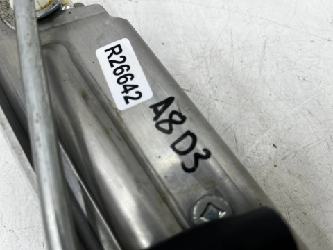 Lewarek Audi A8 D3 02-10r. winda podnośnik 4e0831411a