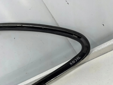 Listwa Mercedes CLK W208 C208 97-02r. prawa tylna nakładka ozdobna szyby