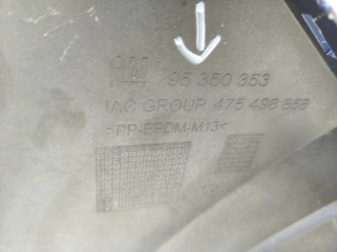 Zderzak przedni Opel Mokka A 12-16r. Przedlift przód 4XPDC 95350353