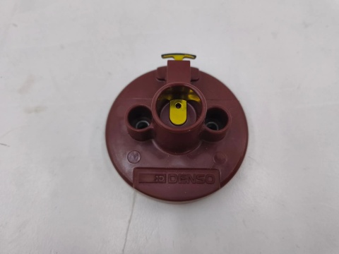 Aparat zapłonowy Toyota Celica 6 IV RAV4 1 I Previa 1 I 88-99r. 1.3 2.0 2.4 benzyna palec rozdzielacza zapłonu 19102-74040