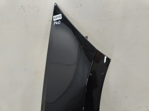 Błotnik BMW 1 F40 19-24r. prawy przedni prawy przód