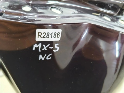 Błotnik Mazda MX-5 MX5 NC 3 III 05-15r. prawy przedni prawy przód