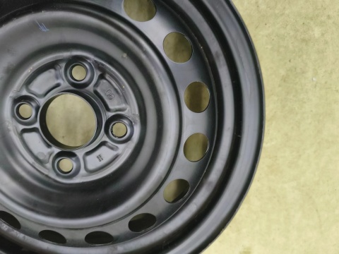 Felga stalowa Mitsubishi Space Star 12-24r. 14 cali 4,5jx14 ET46 4x100 CH56