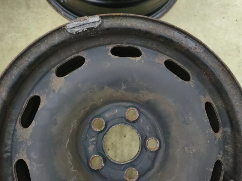 Felgi stalowe VW Golf IV Audi A3 8L Octavia I Leon I 97-06r. 15 cali 6jx15 ET38 5x100 CH57,1 KOMPLET 1j0601027q