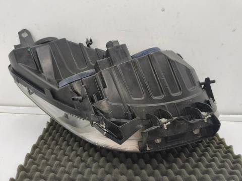 Lampa reflektor Fiat Doblo II Opel Combo D 10-15r. lewa przednia oryginalna EU lewy przód 51810672