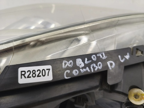 Lampa reflektor Fiat Doblo II Opel Combo D 10-15r. lewa przednia oryginalna EU lewy przód 51810672