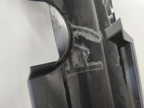 Nakładka progu Mercedes C236 Coupe 23r.- prawa listwa progowa zewnętrzna prawy próg a2366980400