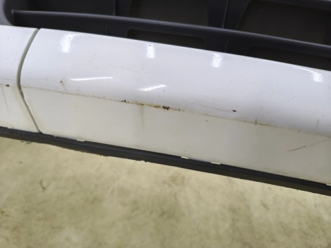 Zderzak przedni Opel Vivaro A Renault Trafic II 06-14 Lift przód 620225665R