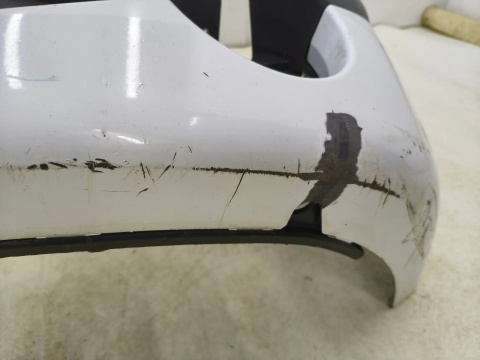 Zderzak przedni Opel Vivaro A Renault Trafic II 06-14 Lift przód 620225665R
