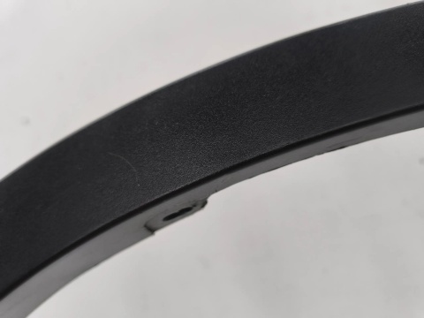 Listwa BMW X1 F48 15-22r. Prawy przedni rant nadkola błotnika nakładka prawy przód 51777332338