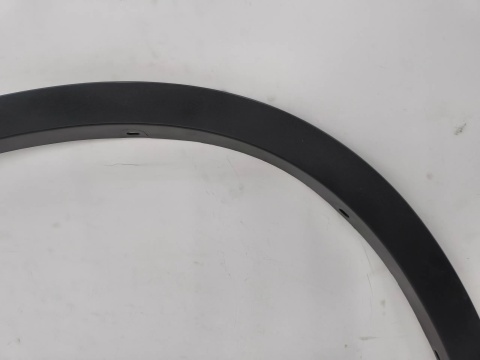 Listwa BMW X1 F48 15-22r. Prawy tylny rant nadkola błotnika nakładka prawy tył 51777332340