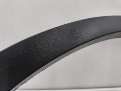 Listwa BMW X1 F48 15-22r. Prawy tylny rant nadkola błotnika nakładka prawy tył 51777332340