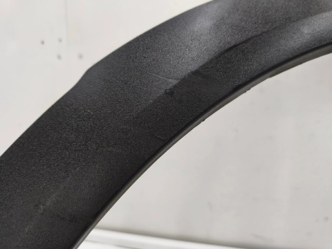 Listwa Opel Mokka B II 20r.- Prawy przedni rant nadkola błotnika nakładka prawy przód 9834173280