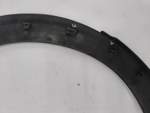Listwa błotnika Peugeot 5008 II 16-24r. lewy tylny rant nadkola błotnika CIENKI WĄSKI nakładka lewy tył 9814071477