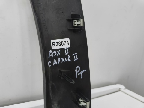 Listwa błotnika Renault Captur 2 II 19r.- Mitsubishi ASX 2 II 23r.- prawy tylny rant nadkola zderzaka nakładka 788a20700r