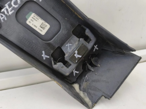 Listwa błotnika Seat Ateca 16-26r. prawy przedni rant nadkola błotnika nakładka POŁYSK prawy przód 575854820h