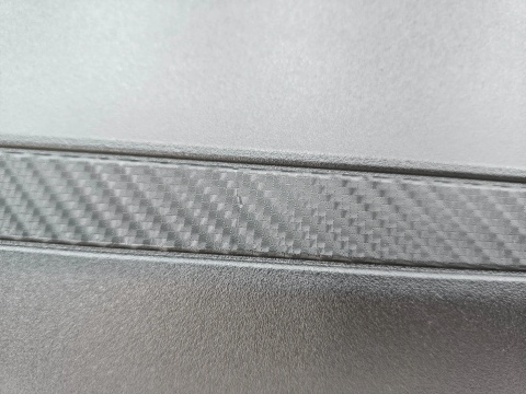 Listwa drzwi MG 4 MG4 22r.- prawa przednia dolna nakładka drzwi nakładka prawy przód 11197523-2 11101665