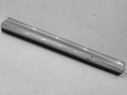 Listwa drzwi Mazda CX-5 II KP LIFT 21-25r. prawa przednia dolna nakładka drzwi prawy przód kpg1-51ra1