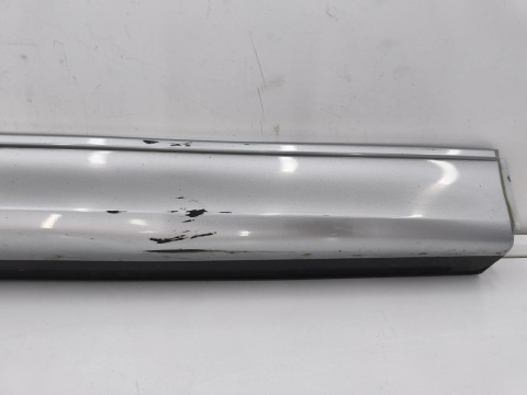 Listwa drzwi Mazda CX-5 II KP LIFT 21-25r. prawa przednia dolna nakładka drzwi prawy przód kpg1-51ra1
