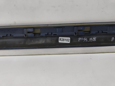 Listwa drzwi WV Passat B8 sedan kombi 14-23r. prawa tylna dolna nakładka drzwi prawy tył 3g0854950