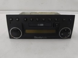 Radio Skoda Fabia 1 I tuner 99-08r. CD 30 fabryczny czytnik kaset panel sterowania 6y0035152
