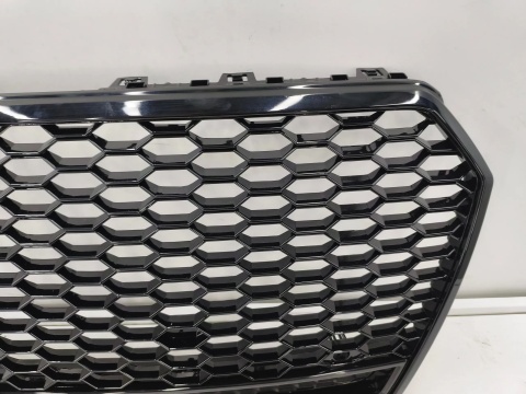 Atrapa Audi RS7 C7 14-18r. grill przednia maskownica zderzaka ZAMIENNIK 4099654004980