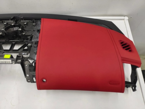 Deska rozdzielcza Jaguar F-Type X152 13-25r. kokpit konsola skórzana BORDOWA