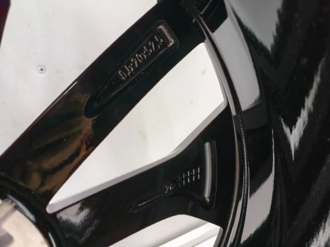 Felga aluminiowa Volvo XC60 II 17r.- felga r20 cali 8jx20 ET52,5 5x108 pojedyncza oryginalna 32461367