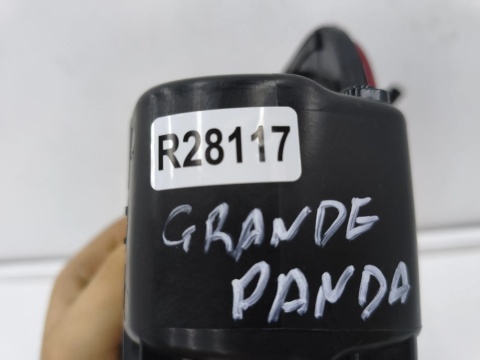 Klapka wlewu paliwa Fiat Grande Panda MHEV Hybryda 25r.- oryginalna 9865277880 9855230880
