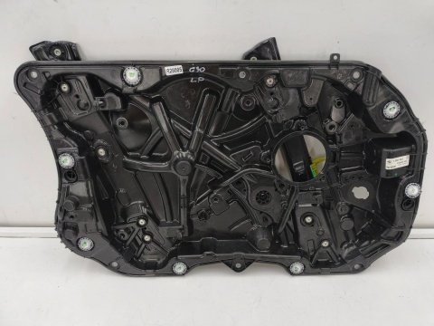 Podnośnik szyb BMW 5 G30 G31 17-24r. lewa przednia obudowa panel stelaż linki podnoszenia bez silniczka 7360423
