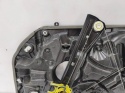 Podnośnik szyb BMW 5 G30 G31 17-24r. lewa przednia obudowa panel stelaż linki podnoszenia bez silniczka 7360423