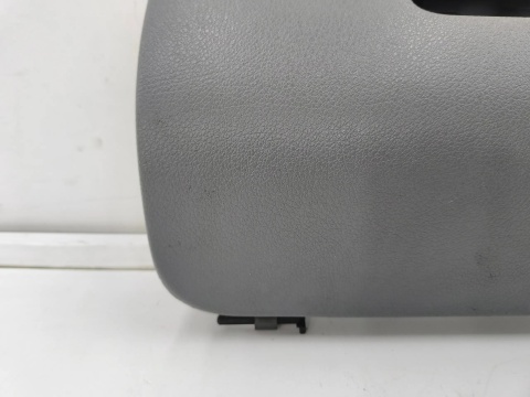 Schowek Mercedes Vito Viano W639 03-14r. schowek deski pasażera z konsoli Europa