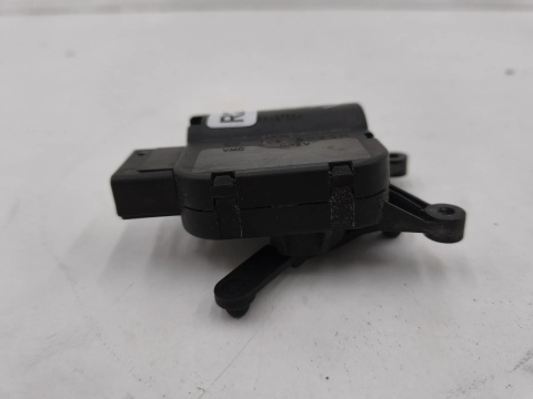 Silniczek nagrzewnicy Mercedes Vito W639 03-14r. 0132801332
