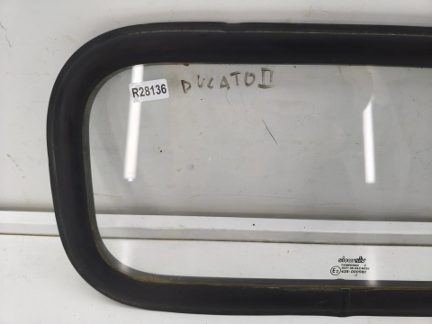 Szyba karoseryjna Fiat Ducato 2 II Boxer 1 I Jumper 1 I 94-06r. ściany grodziowej