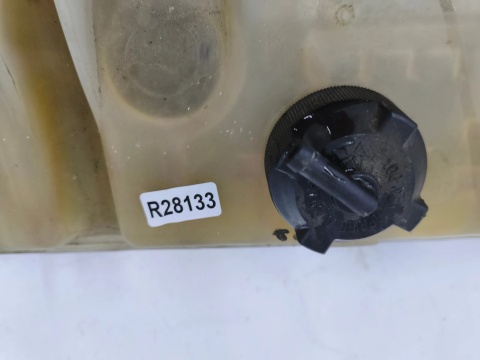 Zbiorniczek wyrównawczy Fiat Ducato II Jumper I Boxer I 94-06r. 2.8d