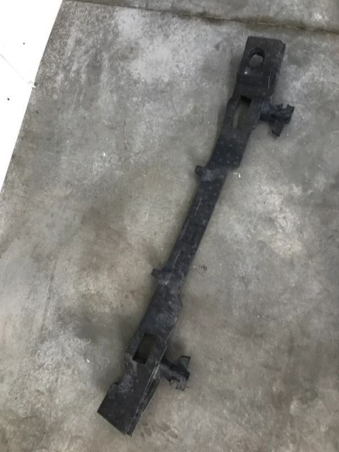 Absorber zderzaka Audi A6 C7 przednia pianka belki styropian 4G0807550J