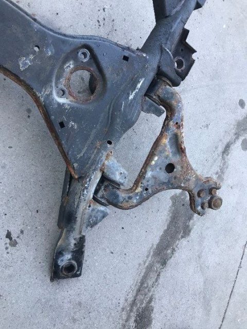 Belka silnika Mercedes Vito W639 03-14r. kołyska wózek sanki